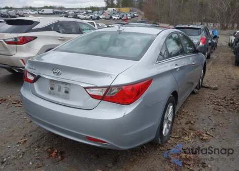 2012 Hyundai Sonata Gls z USA, uszkodzony, nr VIN 5NPEB4AC2CH385102